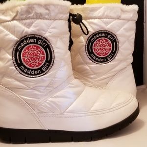 Madden Girl Icicle Faux Fur Quilted Snow Boots-10M